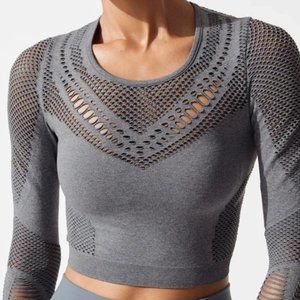 COPY - ALO Yoga Siren Crop Long Sleeve Size Medium - Concrete Heather